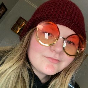 Meet your Posher, Haley